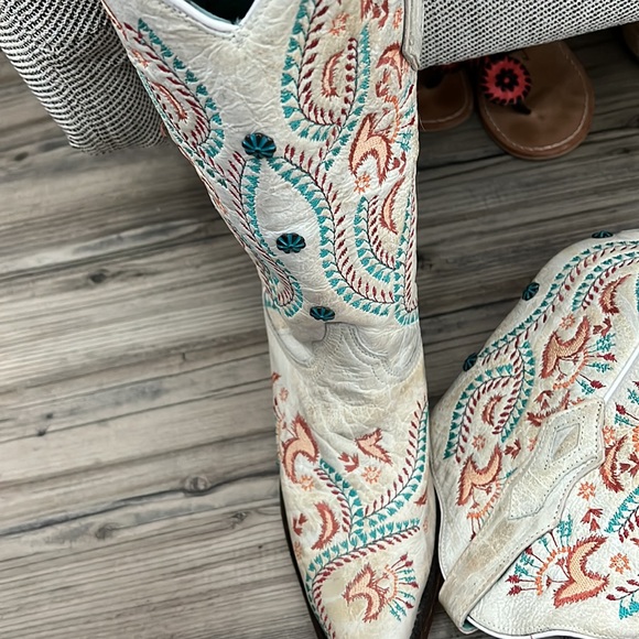 corral boots - Picture 3 of 5